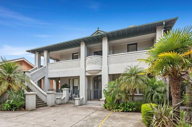 2/10 Tennyson Street, VIC 3182