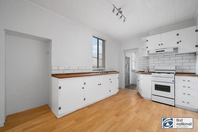 132 Howick Street, NSW 2795