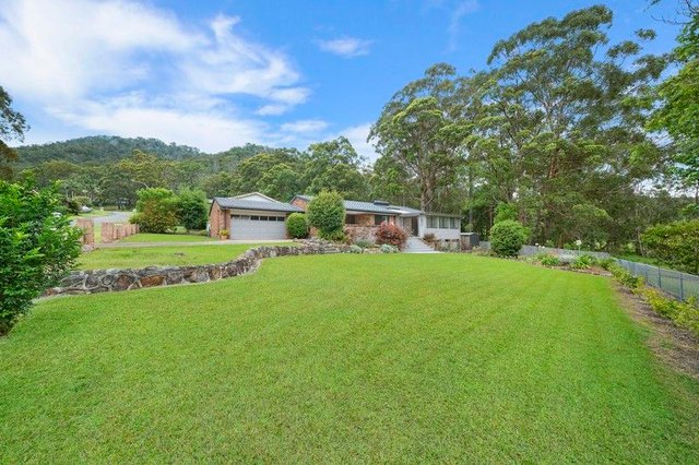 2 Waterview Crescent, NSW 2443