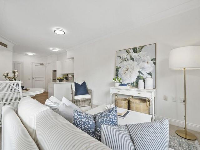 1-02/6 Hale Road, NSW 2088
