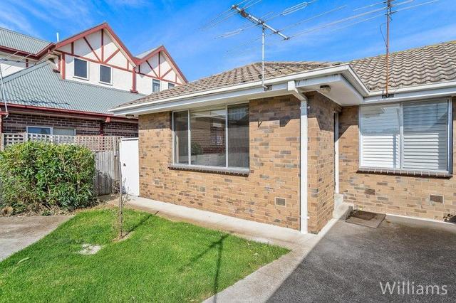 8/31 Bradley Street, VIC 3015