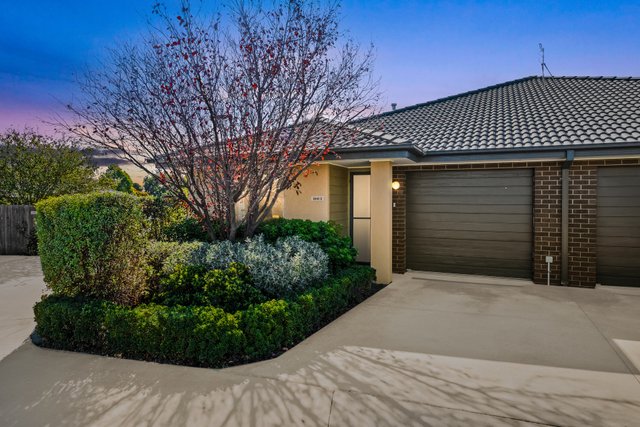 2/11 Starcevich Crescent, ACT 2914