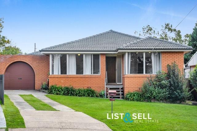 10 Richard Avenue, NSW 2560