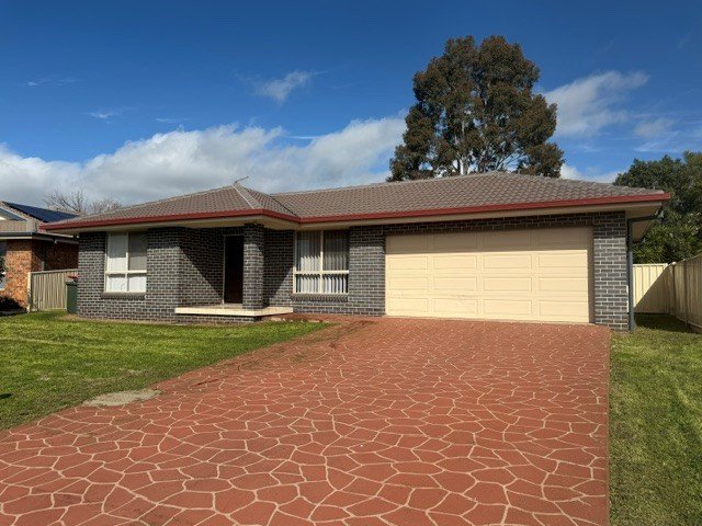 11 Penlee Road, NSW 2340