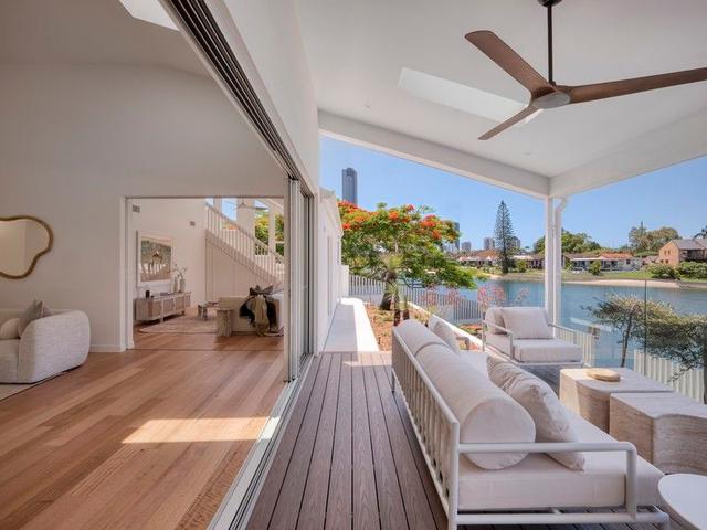 24 Maureen Court, QLD 4218