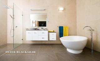 Master Bedroom Ensuite (2014-11-06)