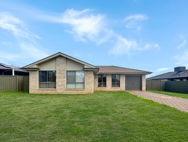 25 Arthur Summons Street, NSW 2830