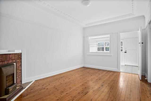 24 Lucinda Street, NSW 2500