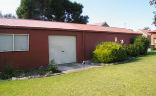 Shed/Garage (2008-04-03)