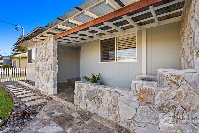 13 Robert  Street, NSW 2428