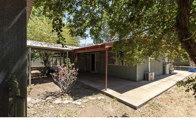 16 Barringtonia Avenue, WA 6743