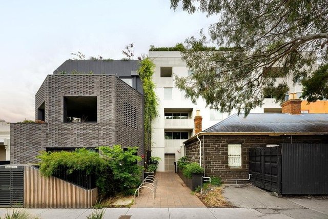 110/197 Edward Street, VIC 3057