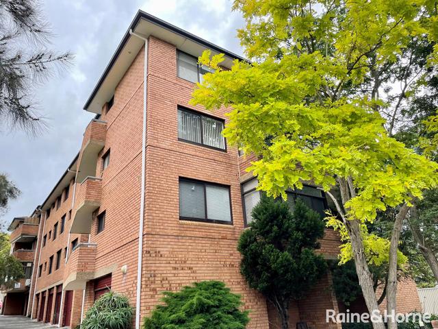 8/60 Campbell St, NSW 2500