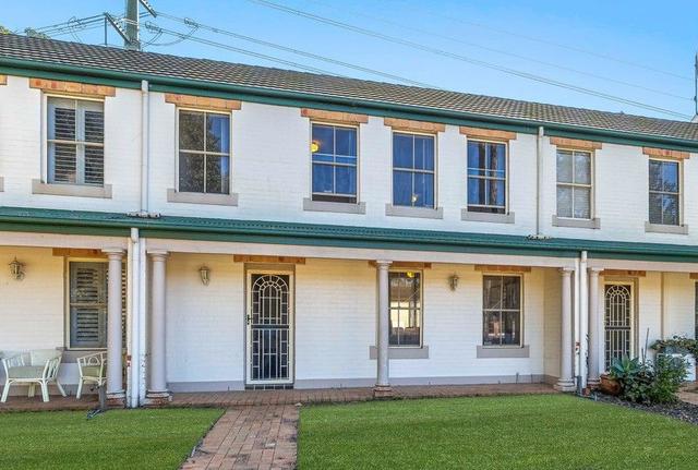 4/3 Richmond Mews, NSW 2259