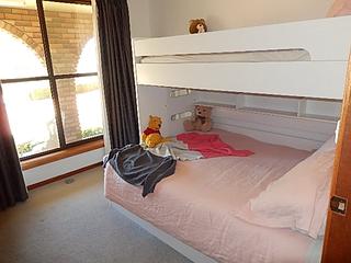 Bedroom 3 (2018-11-05)