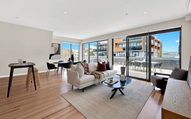 402/32 Breese Street, VIC 3056