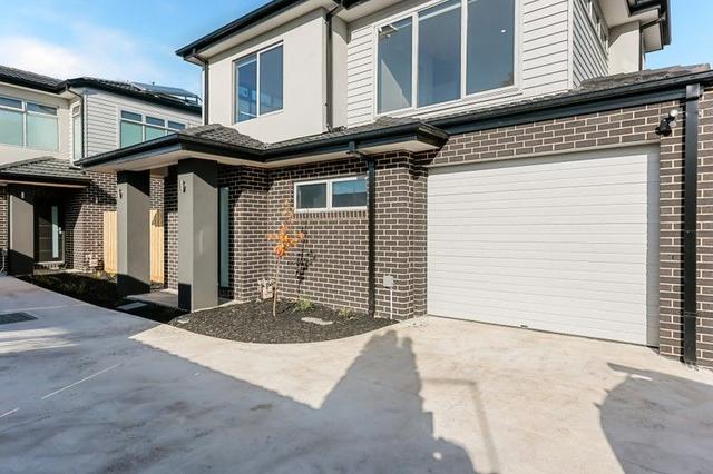 2/74 Scotsburn Avenue, VIC 3168