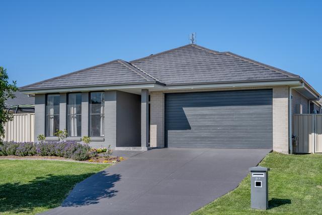 31 Carnarvon Circuit, NSW 2323