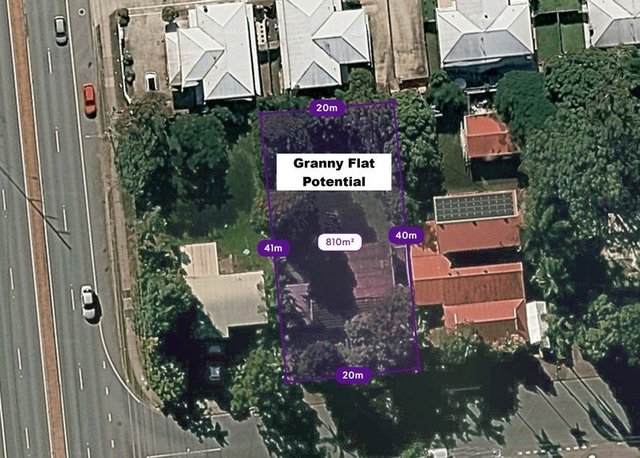 2 Carramar Street, QLD 4131