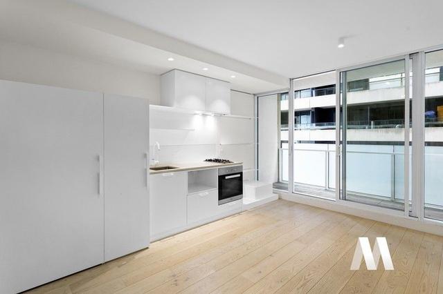 1010/7 Claremont Street, VIC 3141