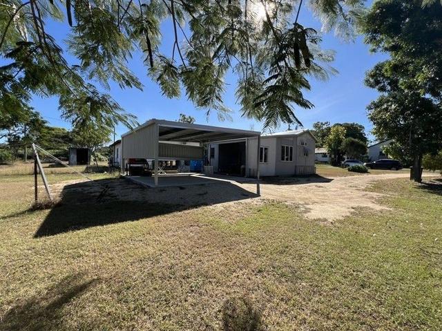 37 Macarthur Street, QLD 4804