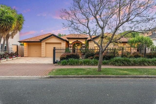 14 Lakeside Circuit, SA 5085