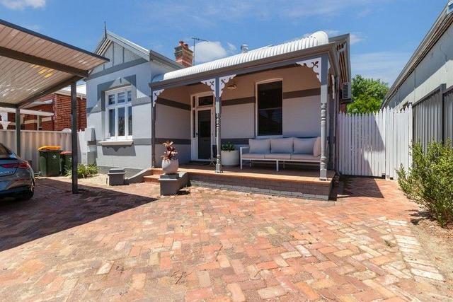 376 Charles St, WA 6006