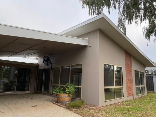 17 Phalaris  Lane, VIC 3730