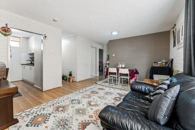 2/2 Thames Crescent, SA 5109