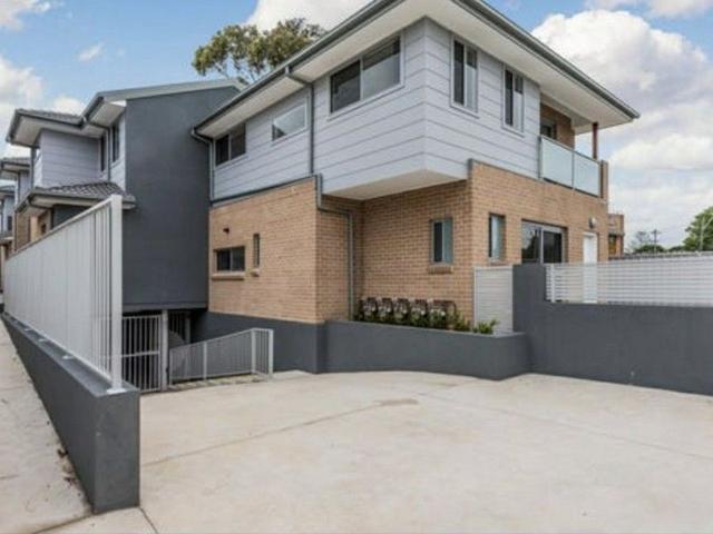 3/24 Blackwood Avenue, NSW 2170