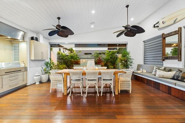 9 Sportsman Avenue, QLD 4218