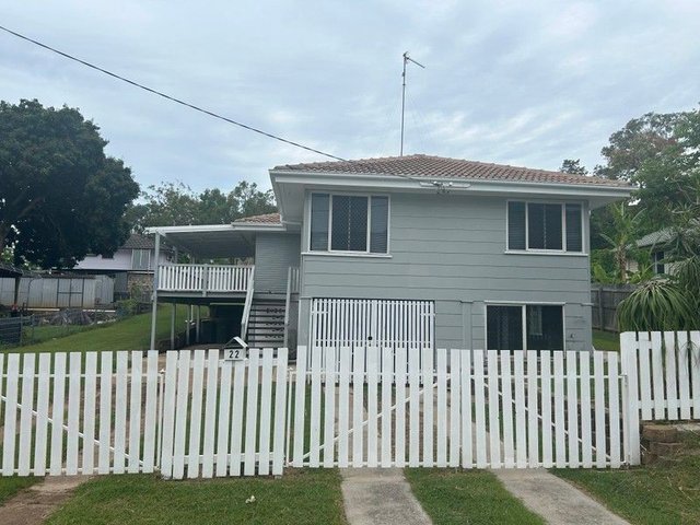 22 Charles  Street, QLD 4680