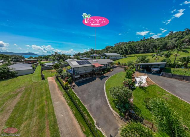 9 Riverside Tce, QLD 4852