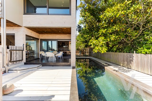 20 Hillview Crescent, NSW 2300