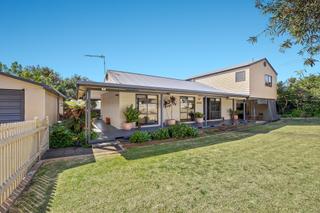 16 Anderson Ave, Tuross Head