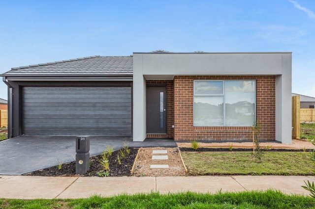 31 Romulea Circuit, VIC 3427