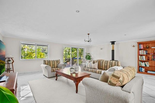 5 Curringa Court, QLD 4228