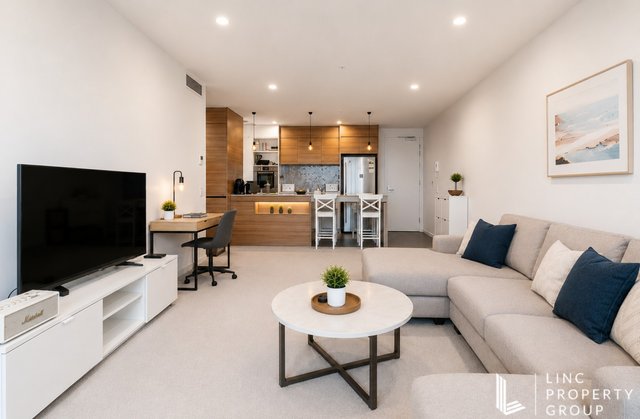 57/45 West Row, ACT 2601