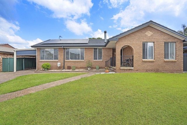 35 Galway Crescent, NSW 2323