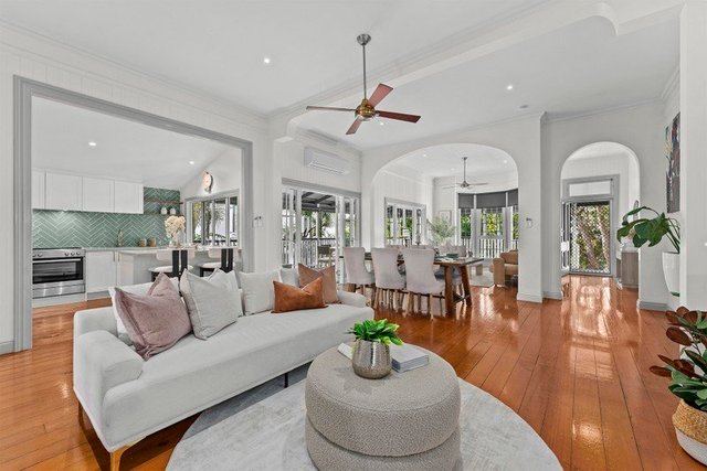 1/535 Vulture  Street, QLD 4169