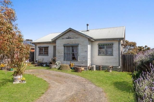 143 Raglan Street, VIC 3756