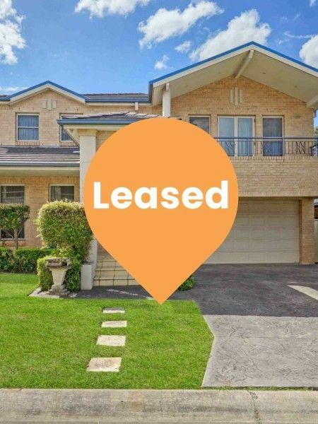 8B Streeton Place, NSW 2170