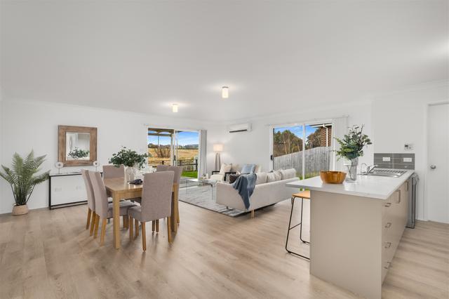 18 Lapwing Place, NSW 2577