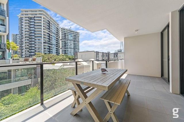 417/38 Helen Street, QLD 4005