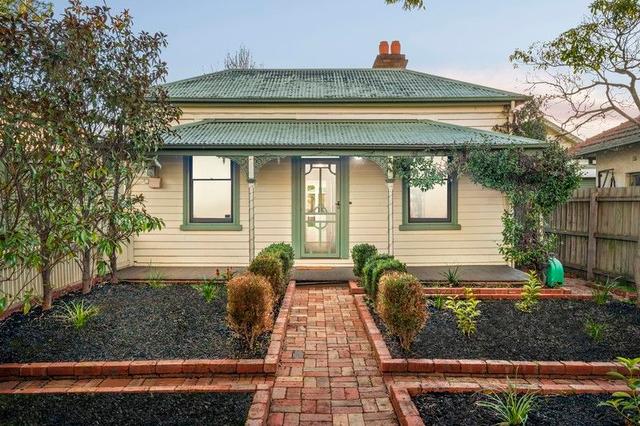 72 Outer   Crescent, VIC 3186