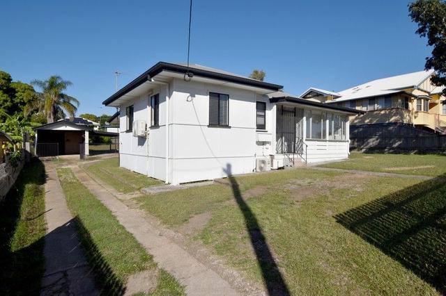 11 White Street, QLD 4680