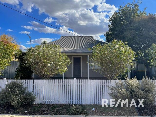 50 Heath Street, NSW 2650