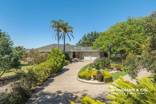 10 Lake Bunga Beach Road, VIC 3909