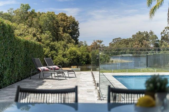 606 Henry Lawson Drive, NSW 2213