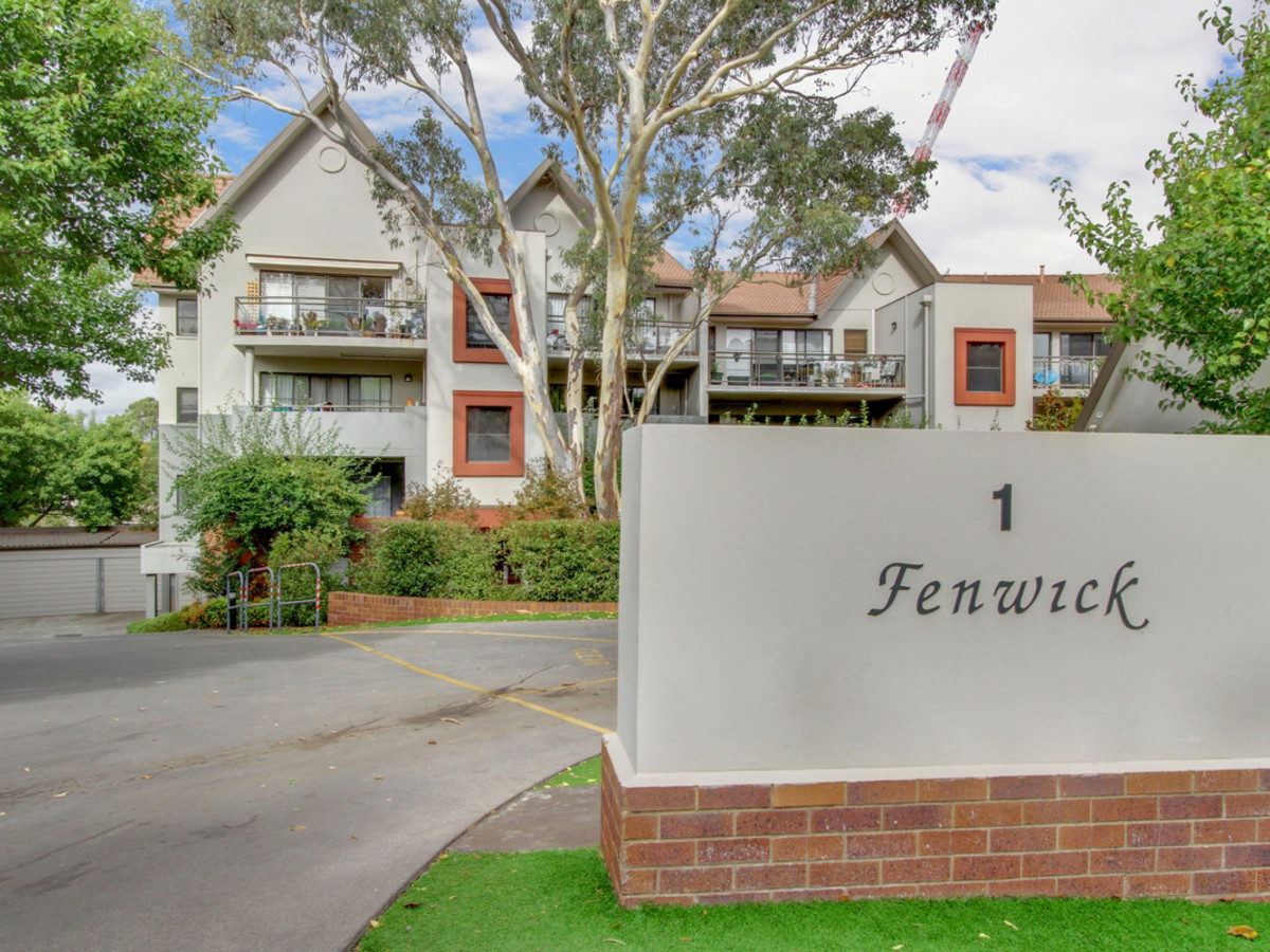 10/1 Eldridge Crescent, Garran ACT 2605 Allhomes